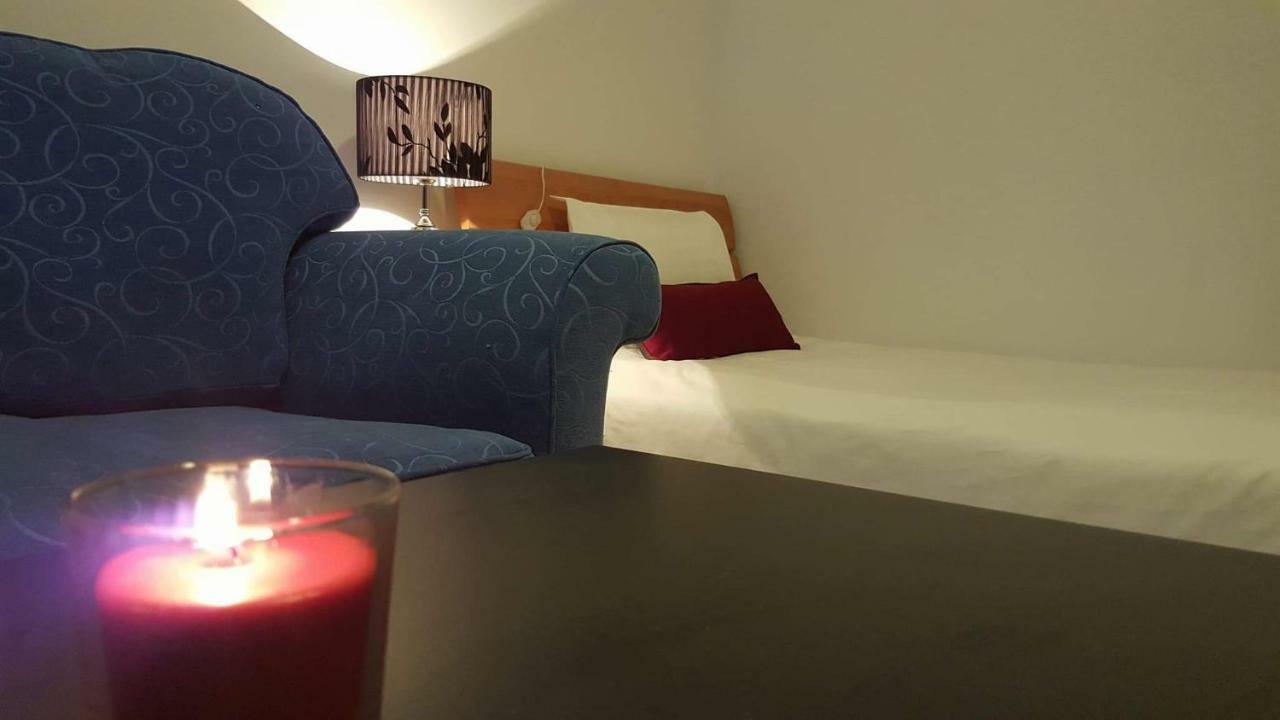 Ivoton Home Paphos Esterno foto