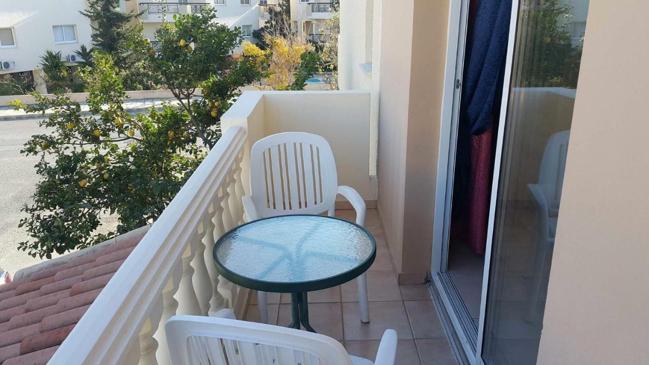 Ivoton Home Paphos Esterno foto