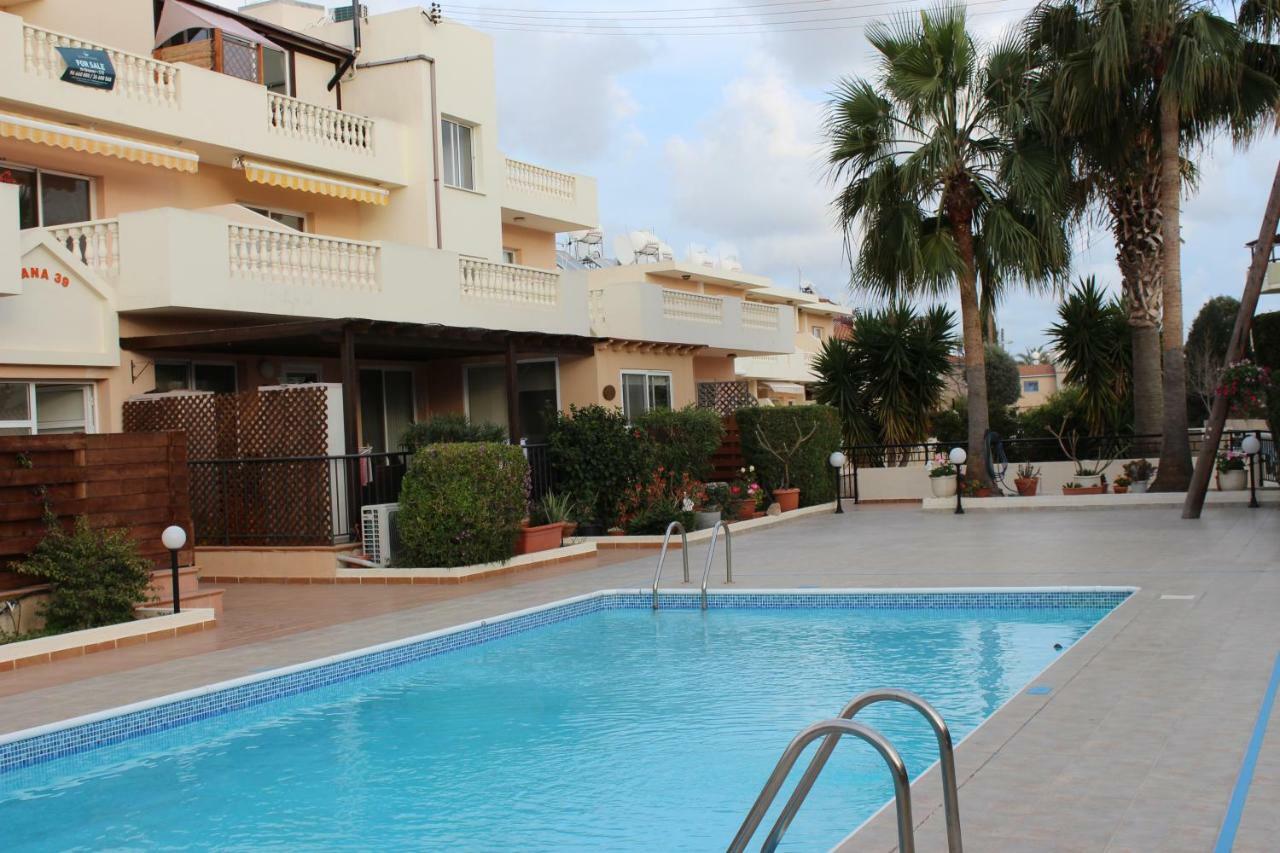 Ivoton Home Paphos Esterno foto