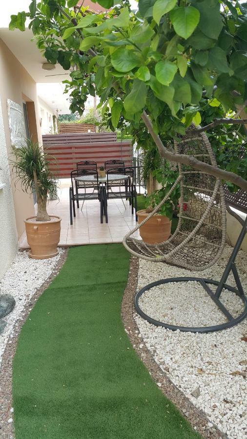 Ivoton Home Paphos Esterno foto